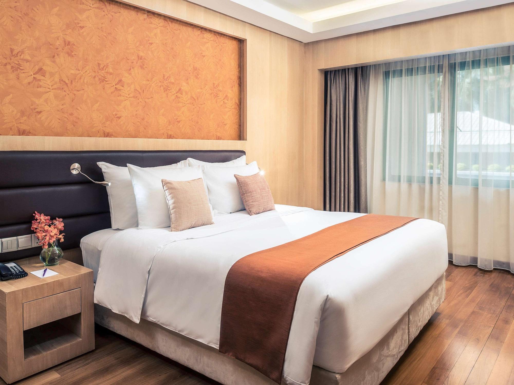 Mercure Yangon Kaba Aye Esterno foto