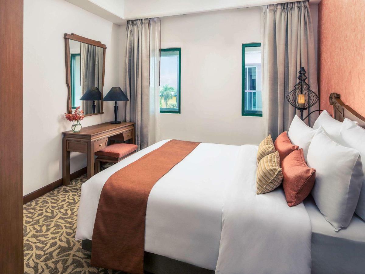 Mercure Yangon Kaba Aye Esterno foto