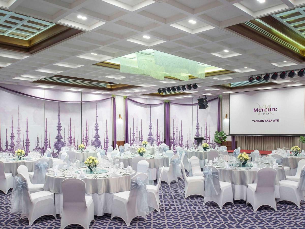 Mercure Yangon Kaba Aye Esterno foto