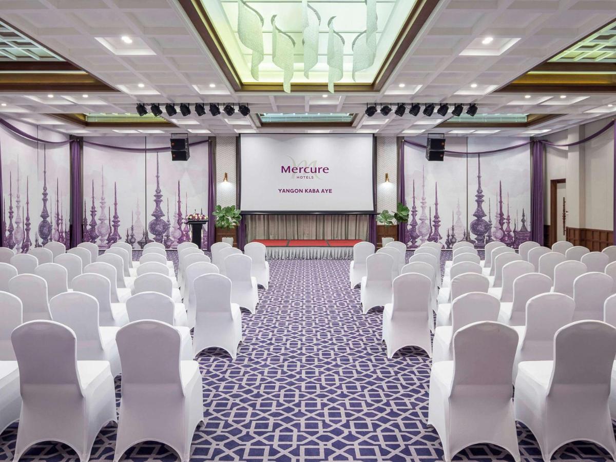 Mercure Yangon Kaba Aye Esterno foto