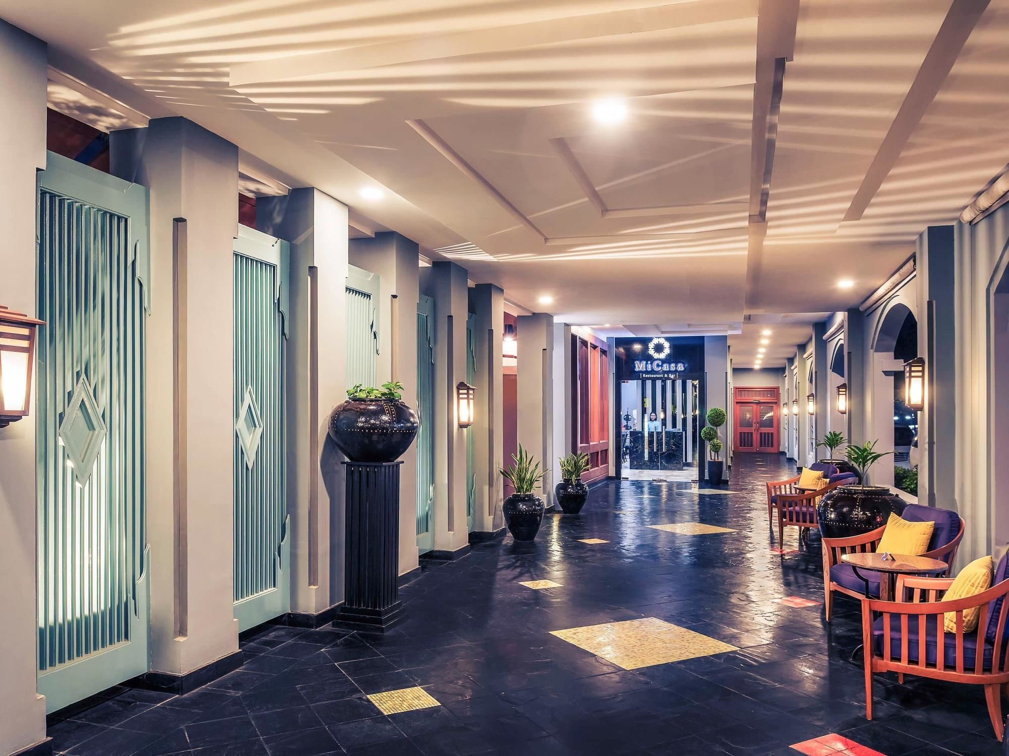 Mercure Yangon Kaba Aye Esterno foto