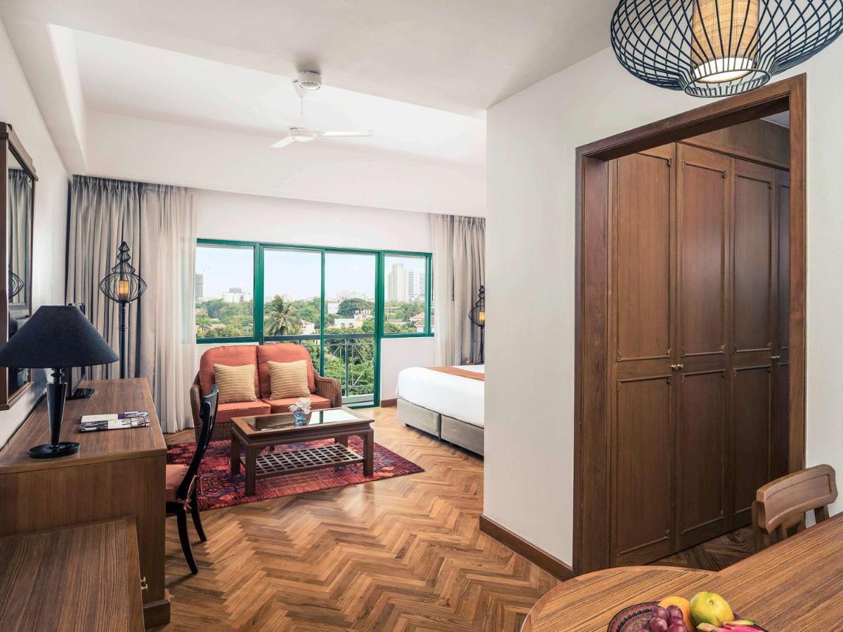 Mercure Yangon Kaba Aye Esterno foto